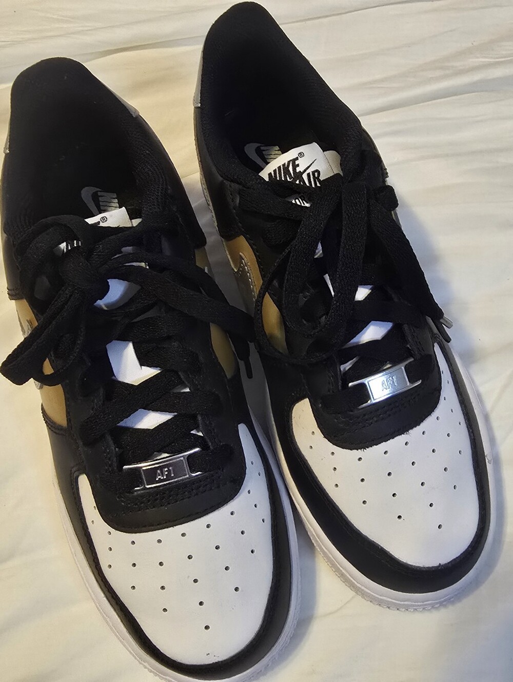 Nike Air Force 1 Low Black White Gold Silver Youth 6Y
